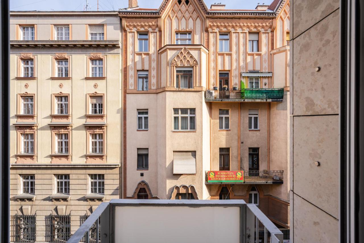 Blue Sky Apartment Budapest Extérieur photo